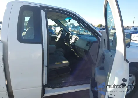 2006 Ford F-150 Stx/Xl/Xlt z USA, uszkodzony, nr VIN 1FTRF12226NA35337